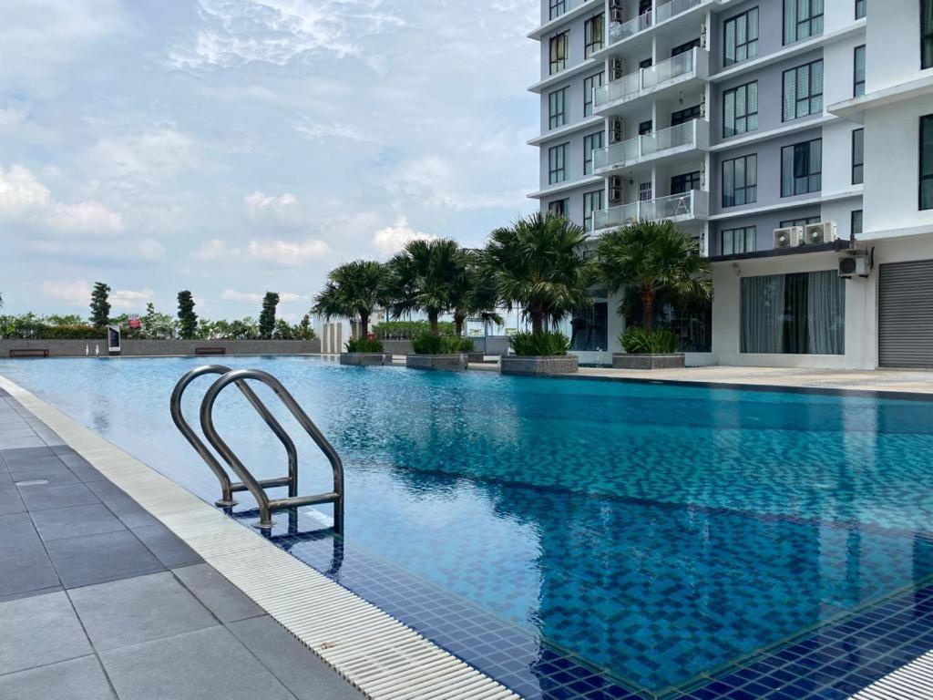 The Platino By Antlerzone Johor Bahru