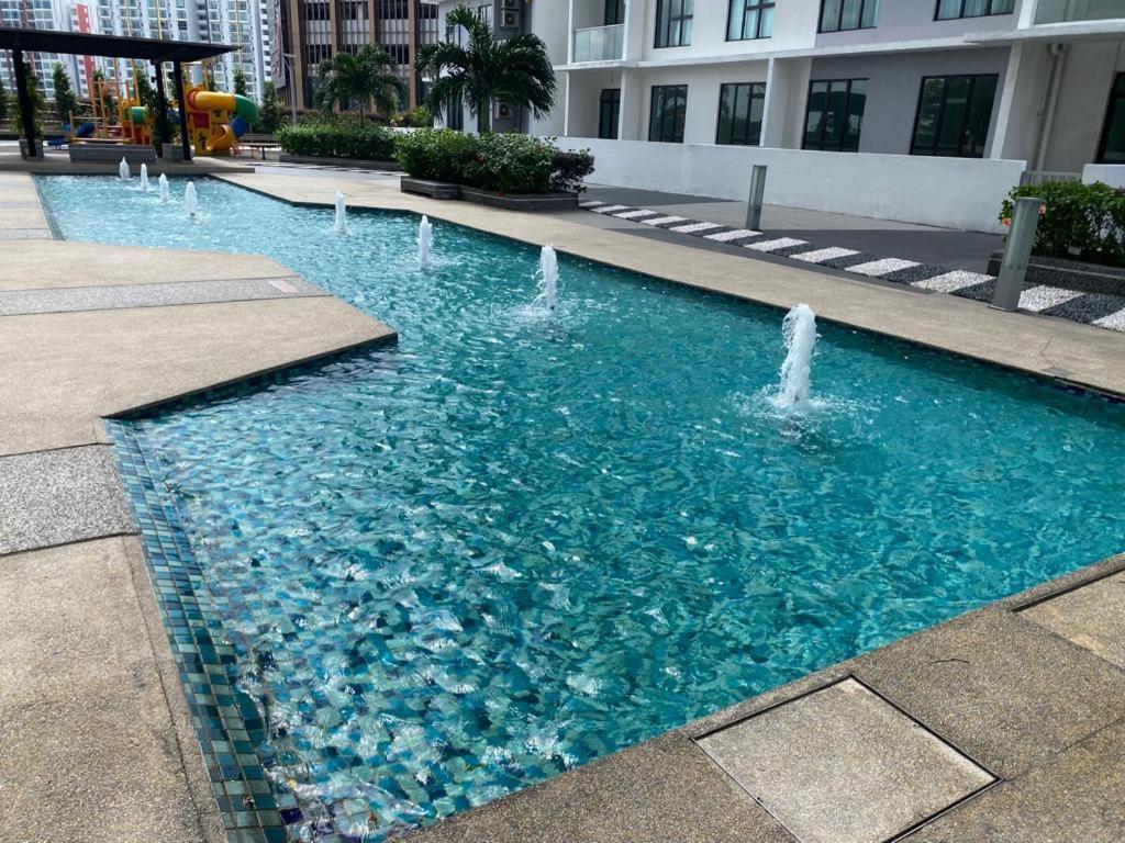 The Platino By Antlerzone Apartment *